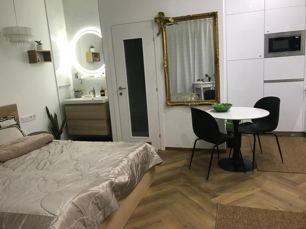 Greatforest Rosehill 2 Apartman -Bmw- Debrecen Exterior photo